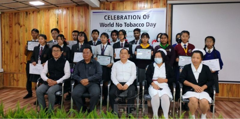 Special guest Dr Sendimeren Aonok, Managing Direct NIIK and others during World No Tobacco Day at Kohima on May 31. (DIPR Photo)